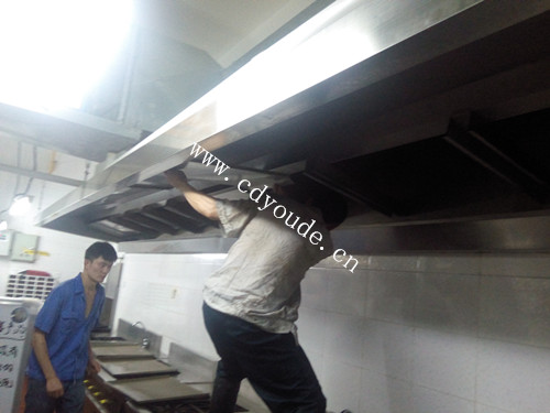 餐饮油烟机清洗.jpg